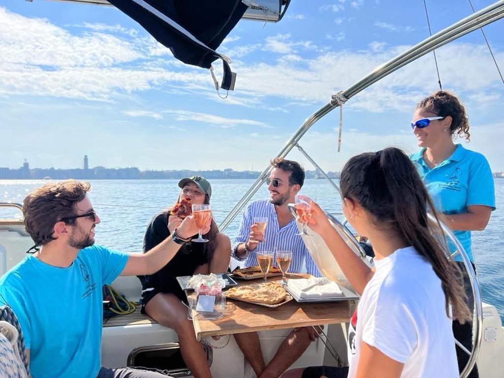 ホテル Boat And Breakfast バーリ エクステリア 写真